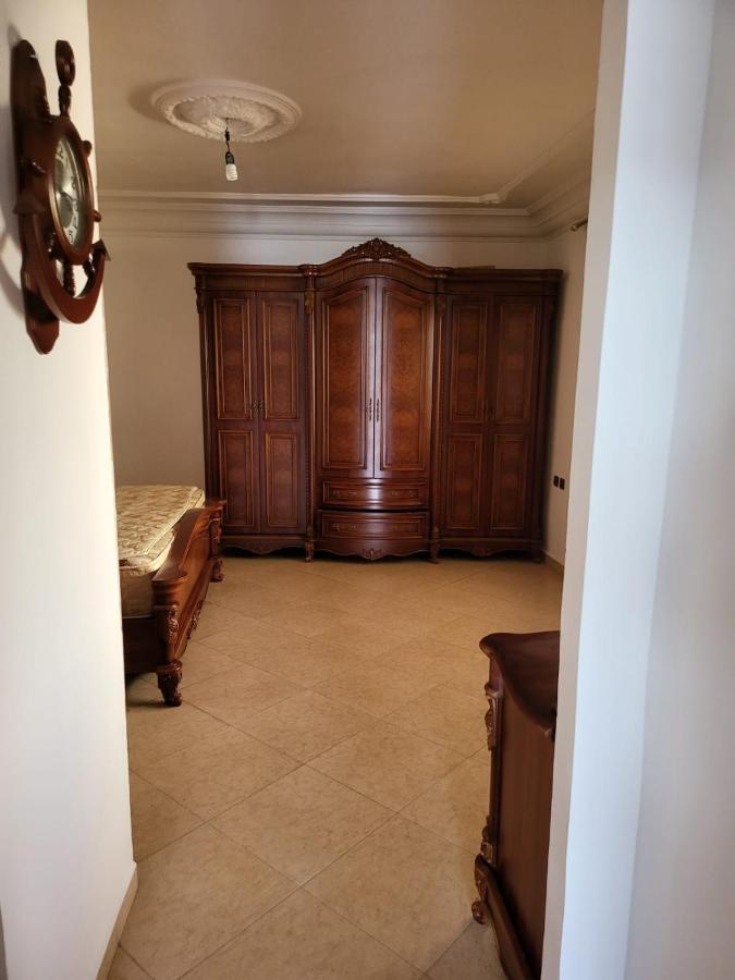 Vaste Appartement Au Centre De Tétouan Kültér fotó